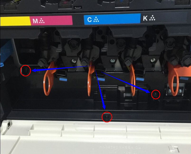 柯尼卡美能達復印機C227硒鼓更換步驟1 柯尼卡美能達復印機C227硒鼓更換步驟1