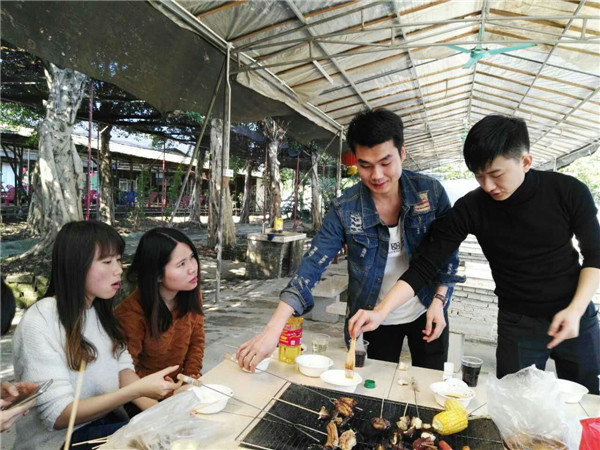 廣東震旦初冬第一場溫暖戶外活動—BBQ記 廣東震旦初冬第一場溫暖戶外活動—BBQ記